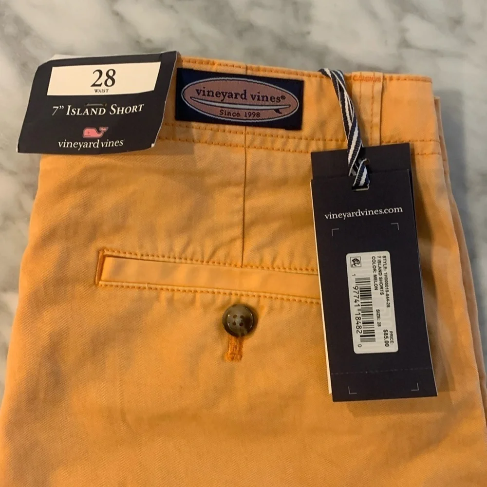 Vineyard Vines 7” Island Short, melon/orange, 28” waist, NWT